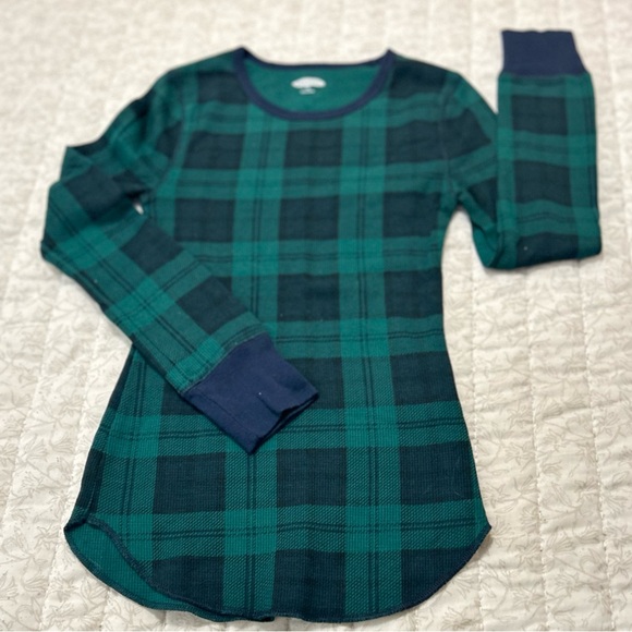 2 Long Sleeve Scoop Neck Fall/Winter Tops XS - Picture 2 of 5